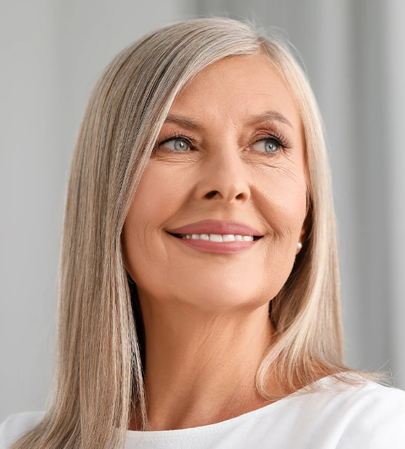 Signs and Symptoms of an Aging Face (female photo)