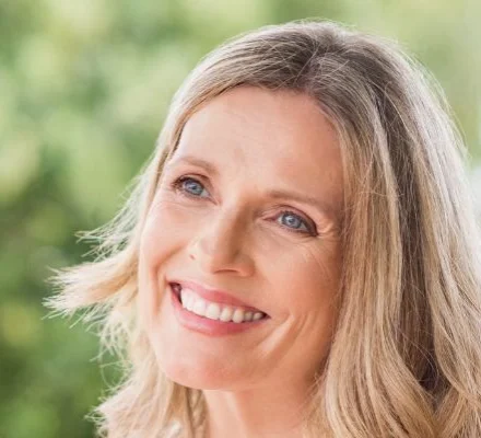 crepey skin boca raton: youthful looking mature woman